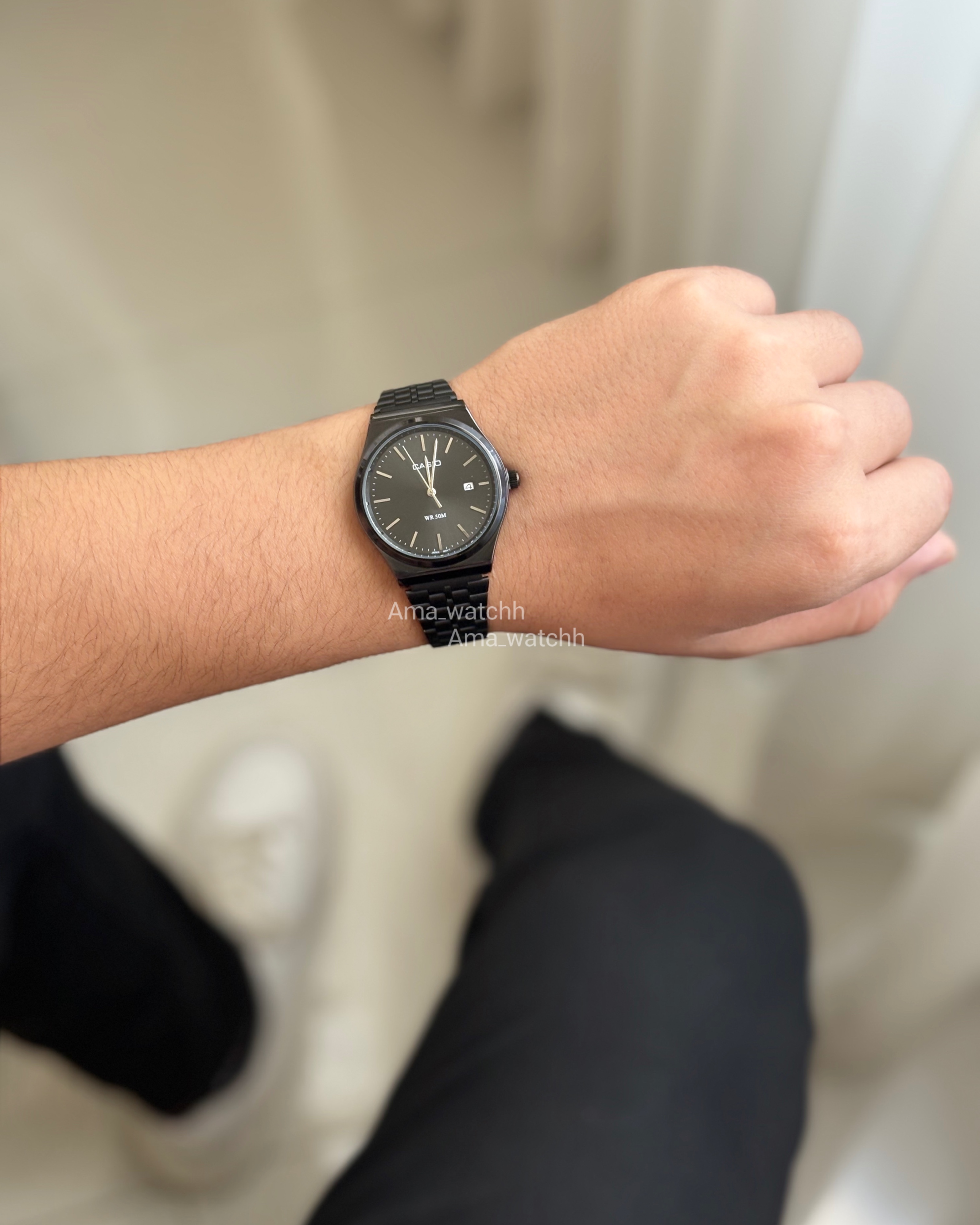 کاسیو آمبر بند مشکی صفحه مشکی